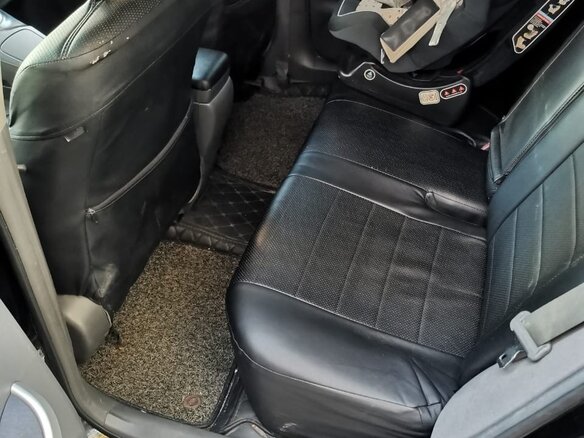 2010 Toyota Prius III (XW30), чёрный, 930000 рублей - вид 10