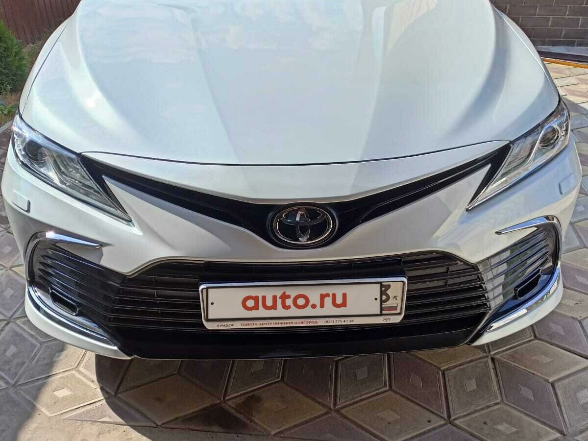 Купить б/у Toyota Camry VIII (XV70) Рестайлинг 2.5 AT (200 л.с.) бензин ...