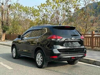 2022 Nissan X-Trail III Рестайлинг, чёрный, 1700000 рублей, вид 5