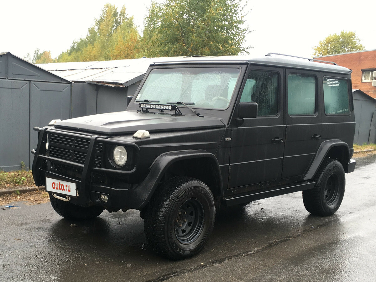 Mercedes Benz w460