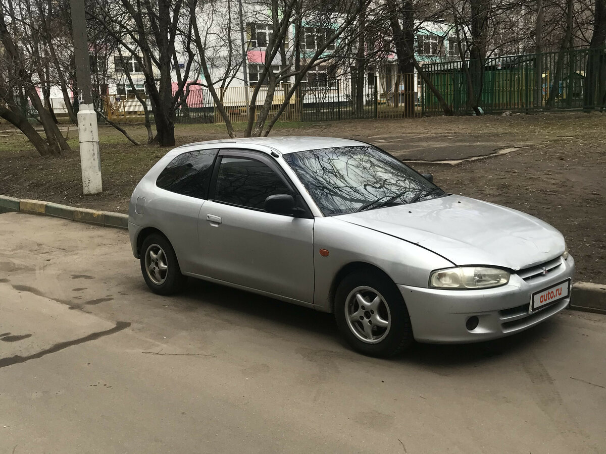 Митсубиси мираж 5