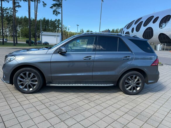 2018 Mercedes-Benz GLE 250 d I (W166), серый, 3600000 рублей - вид 5