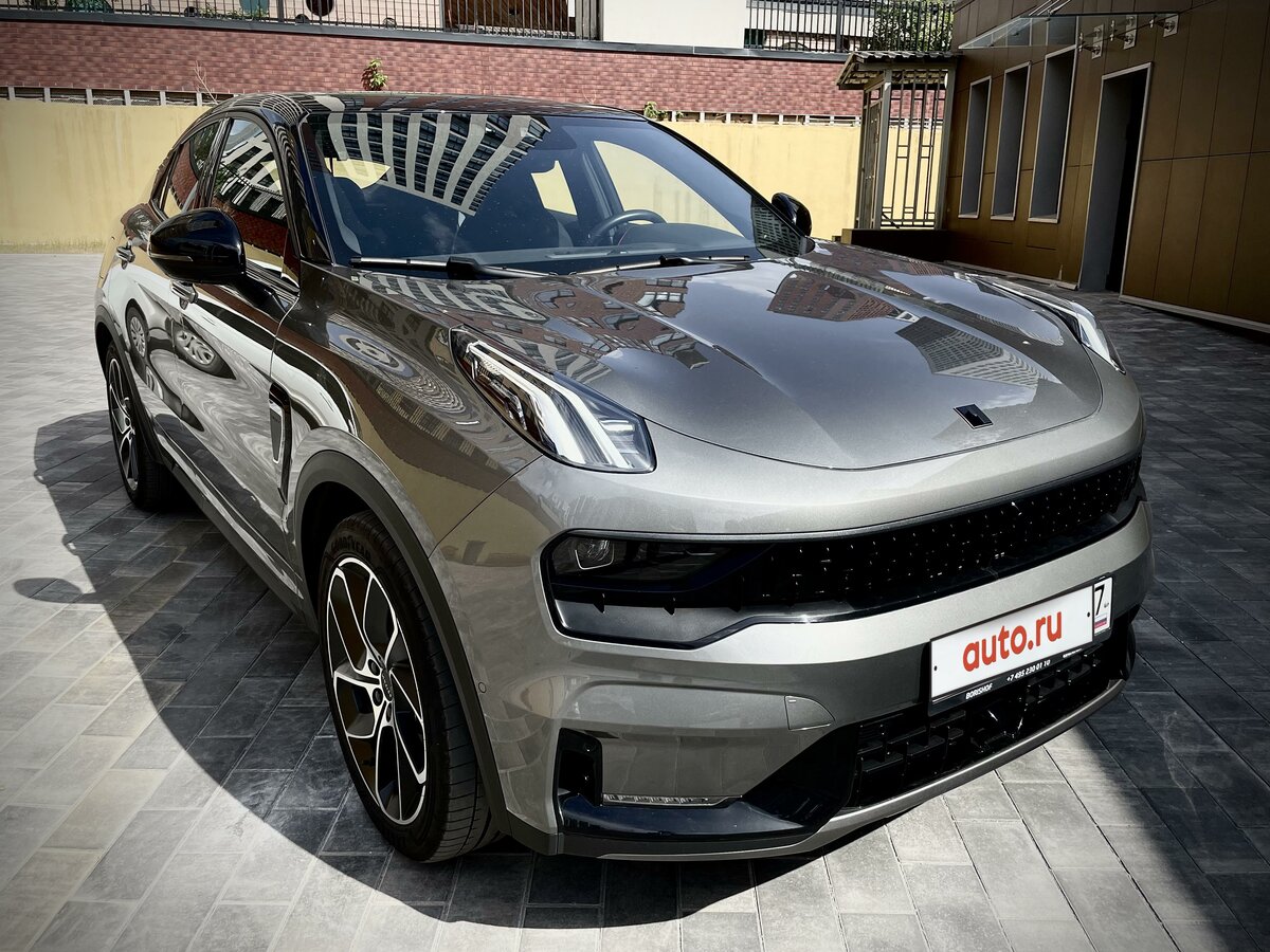 Купить б/у Lynk & Co 05 2020-2025 2.0 AT (254 л.с.) 4WD бензин автомат ...