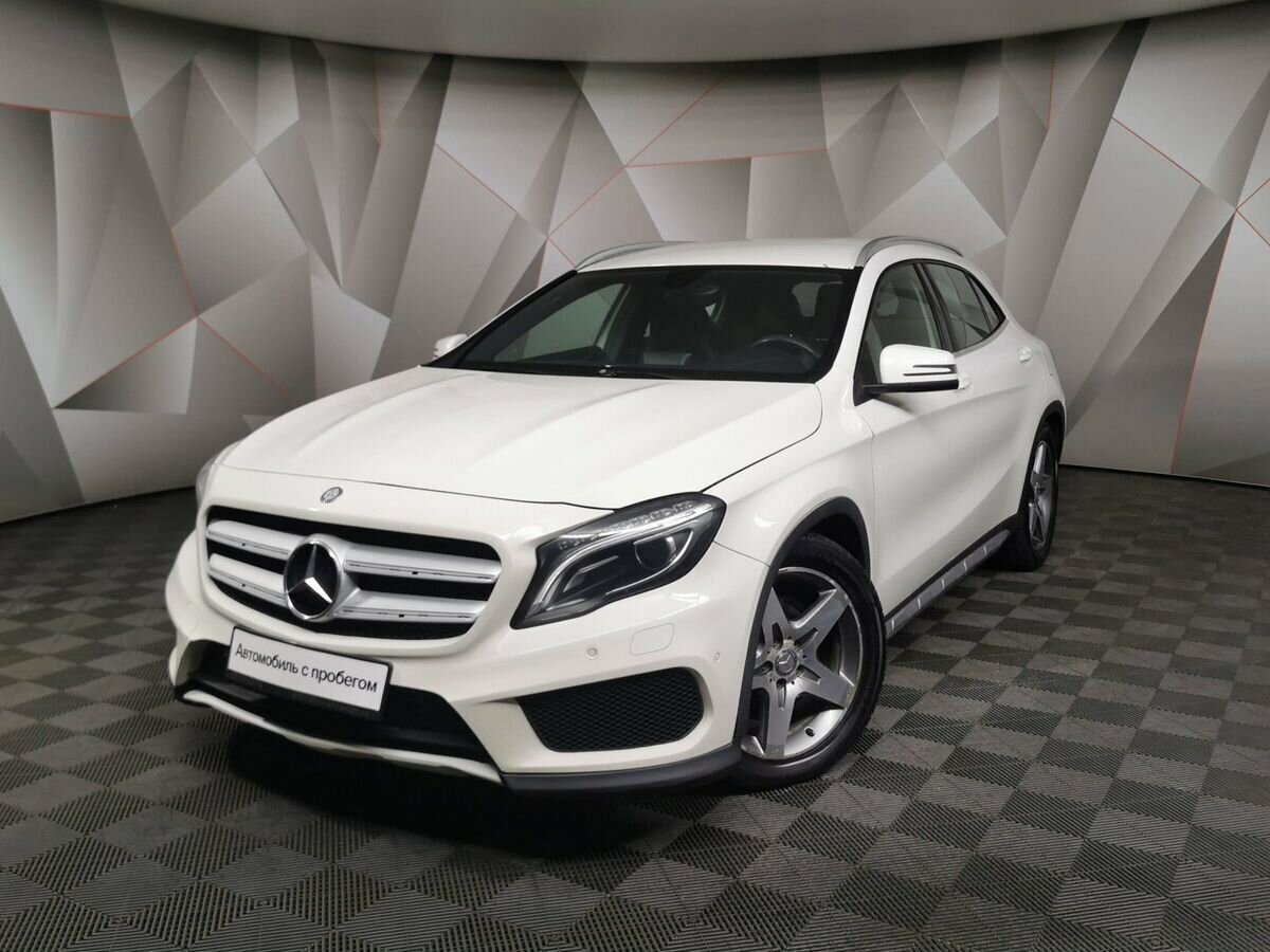 Mercedes Benz GLA внедорожник