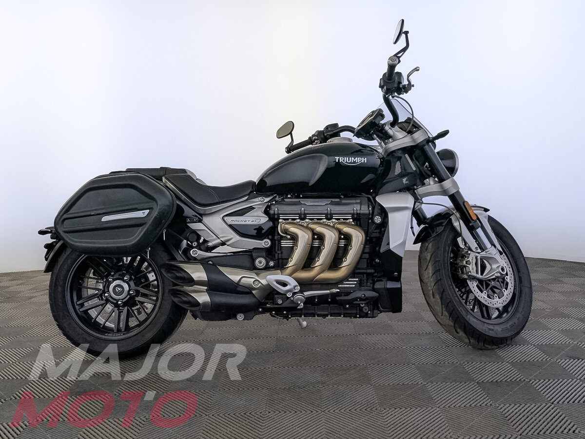 Triumph Rocket 3