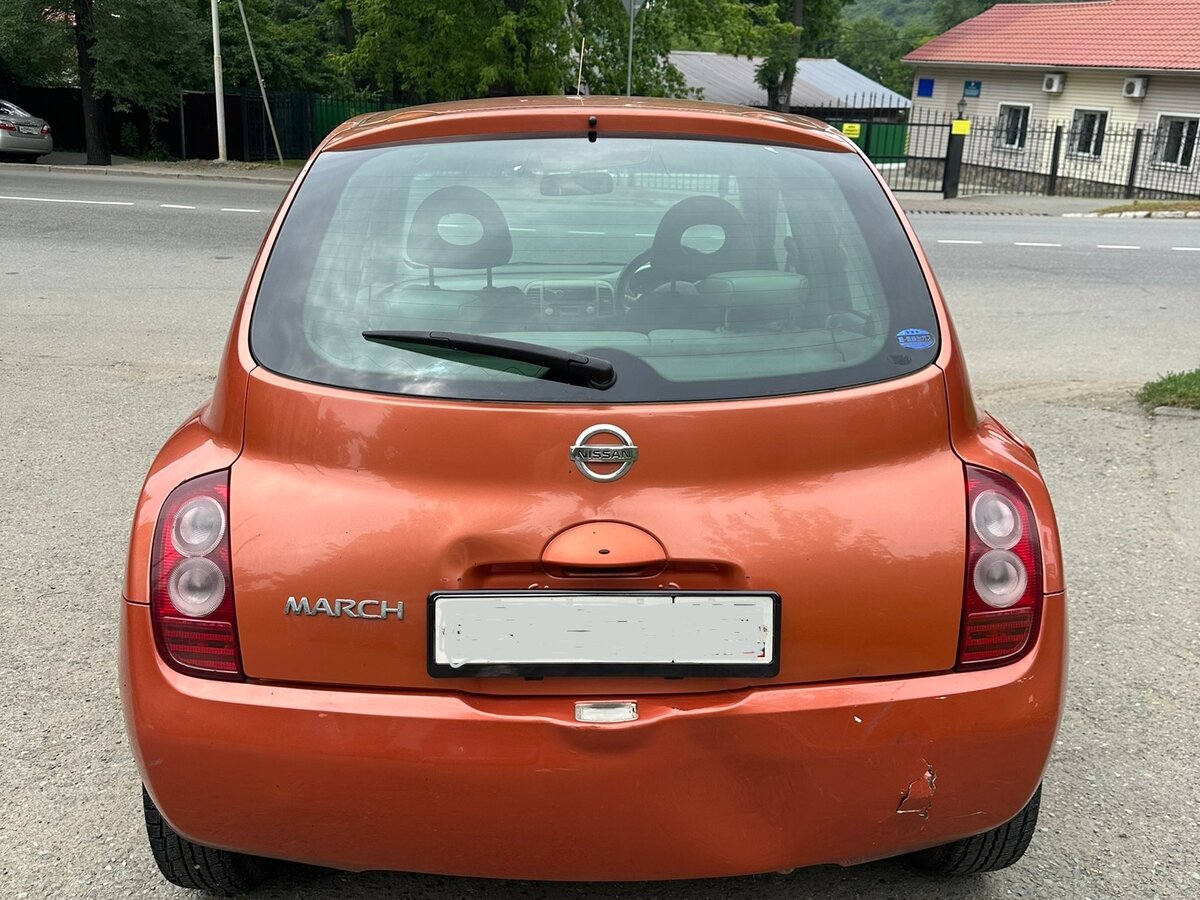 Ниссан Марч болеро 2001