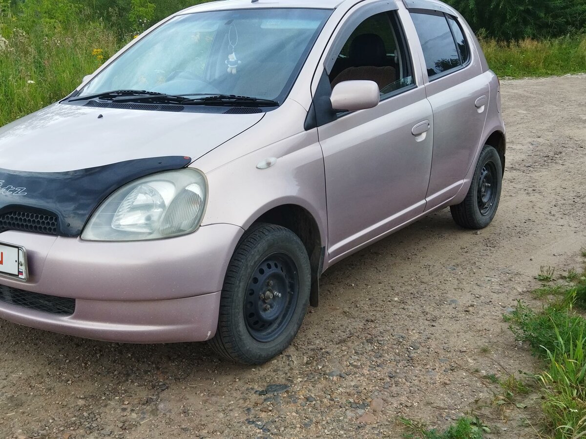 Toyota Vitz 1 0