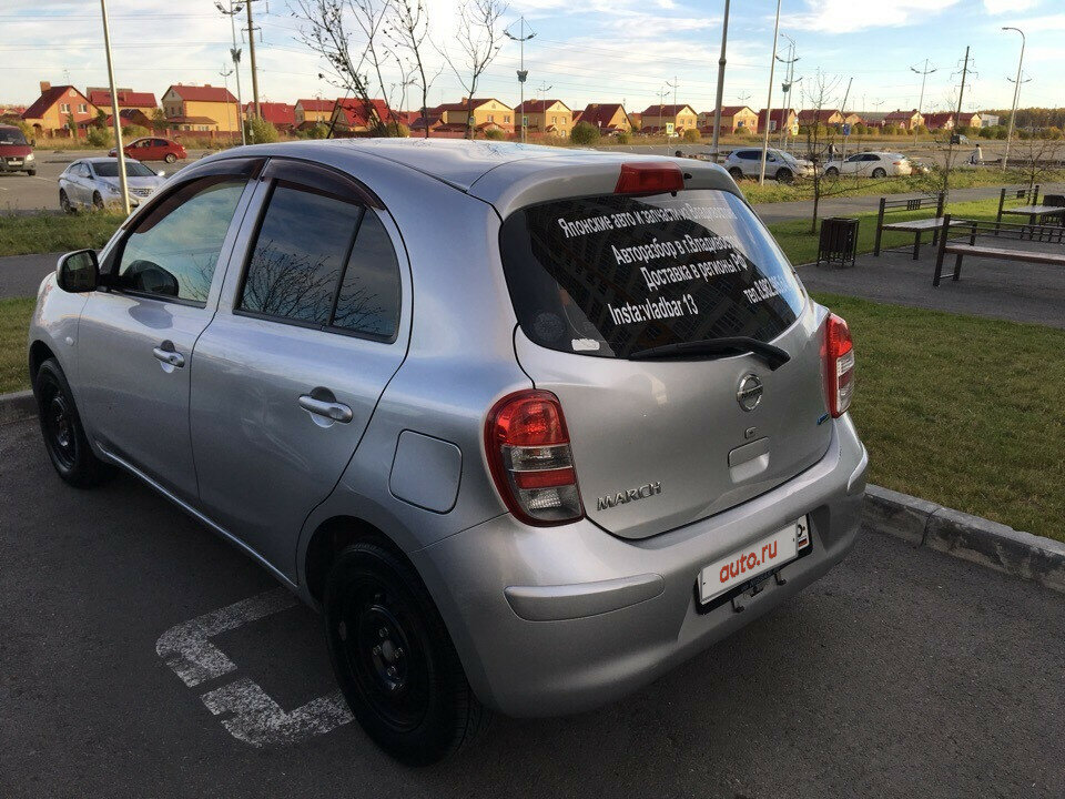 Nissan March 2010