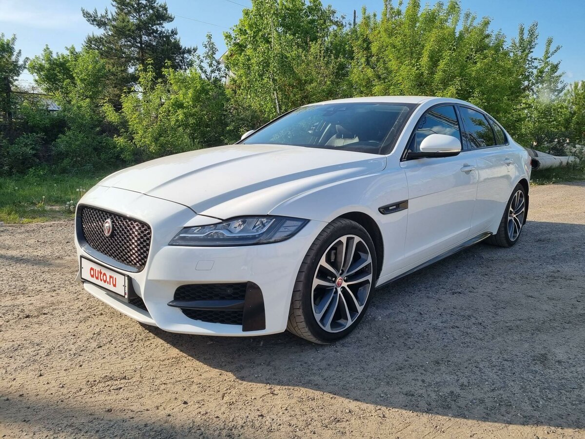 Ягуар белый авто