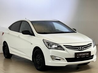 2016 Hyundai Solaris I Рестайлинг, белый, 827000 рублей, вид 1