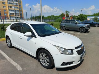 2012 Chevrolet Cruze I, белый, 600000 рублей, вид 1