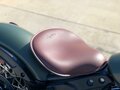 Сидение на indian Scout