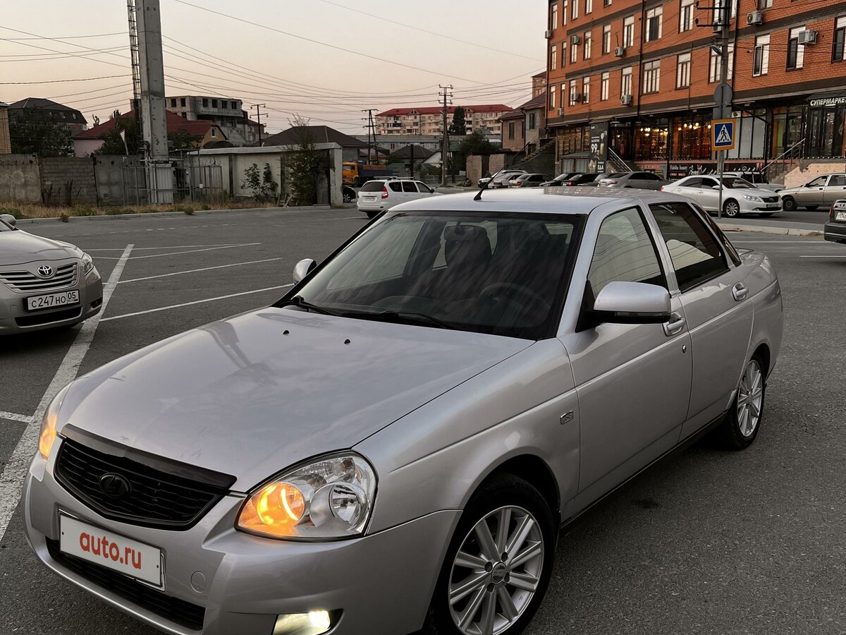 Купить б/у Lada (ВАЗ) Priora I Рестайлинг 1.6 MT (106 л.с.) бензин ...