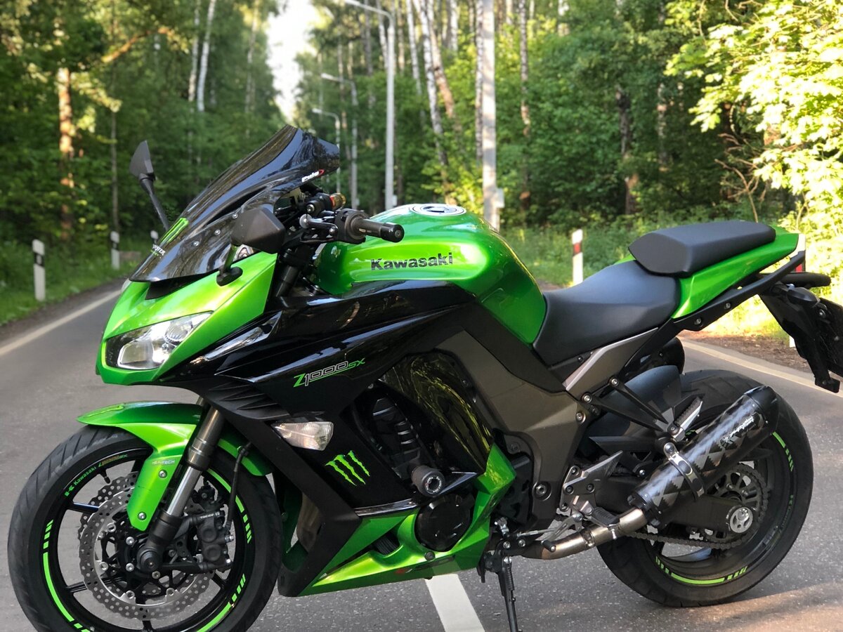РњРѕС‚РѕС†РёРєР» Kawasaki z1000sx