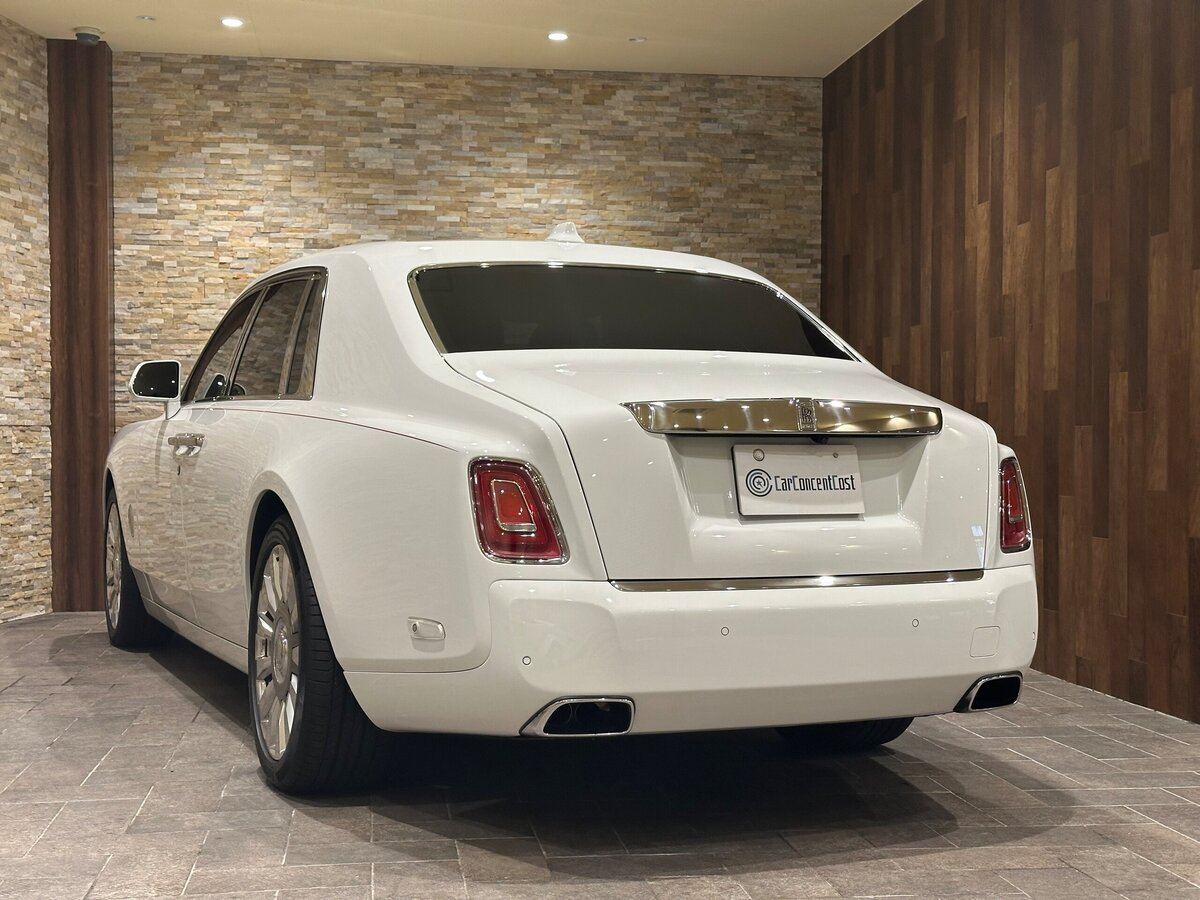 Салон Rolls-Royce Phantom