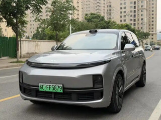 2023 Lixiang L9 44.5 kWh I, серебристый, 4415000 рублей, вид 1