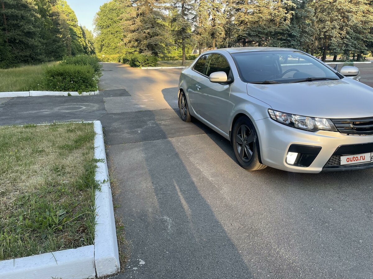 Купить б/у Kia Cerato II Koup 1.6 AT (126 л.с.) бензин автомат в ...