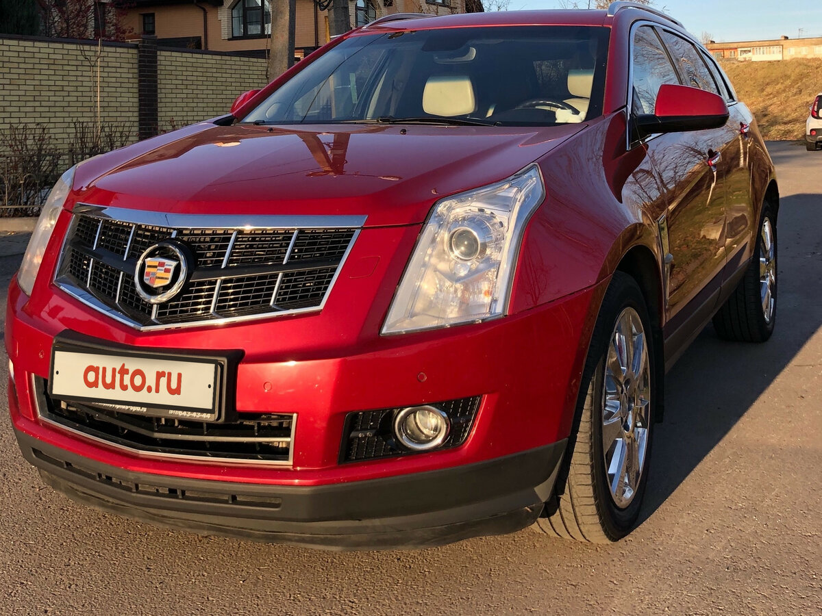 Кадиллак SRX 2010