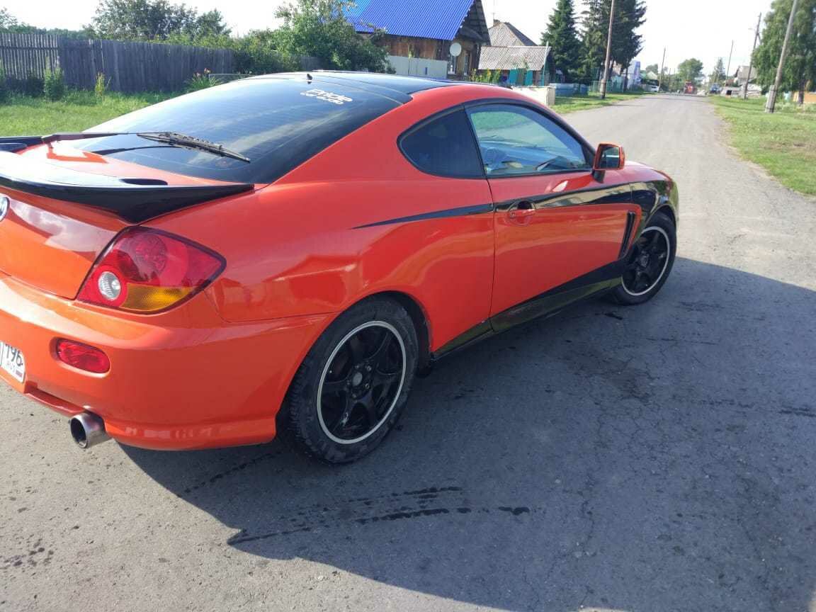 Hyundai Tiburon 2003 2 0