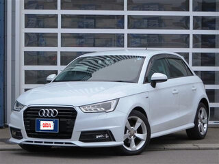 2015 Audi A1 Sportback I (8X) Рестайлинг, белый, 800035 рублей, вид 1