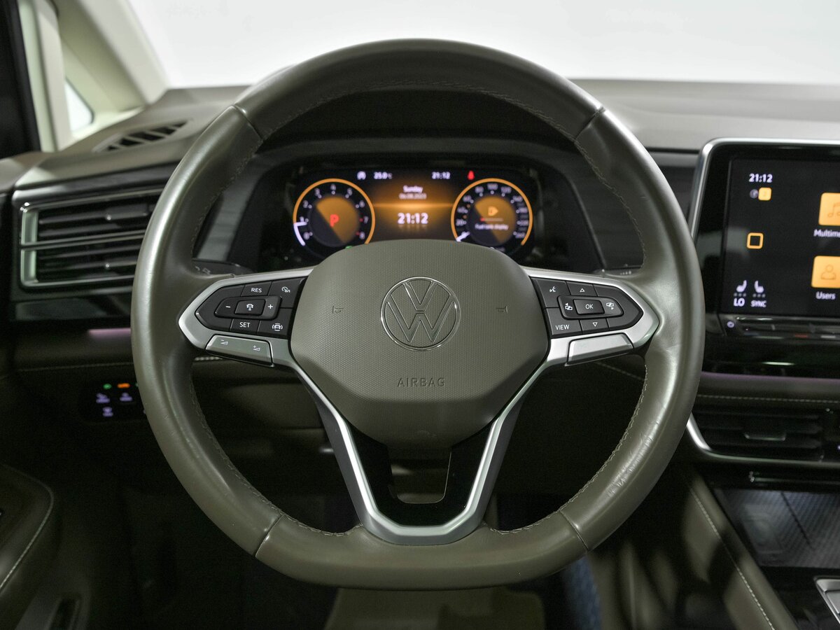 Volkswagen Viloran 2022 салон