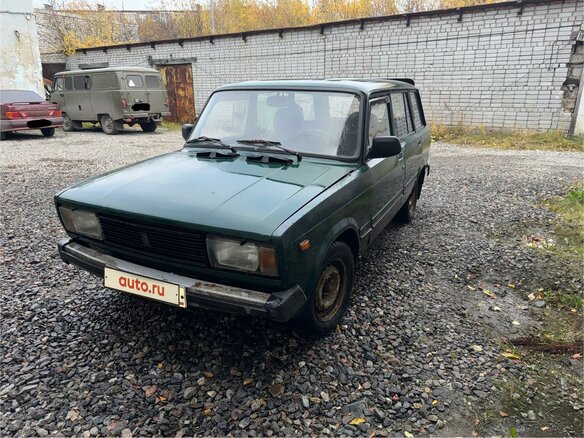 Купить б/у Lada (ВАЗ) 2104 1984-2012 5-speed 1.5 MT (72 л.с.) бензин ...