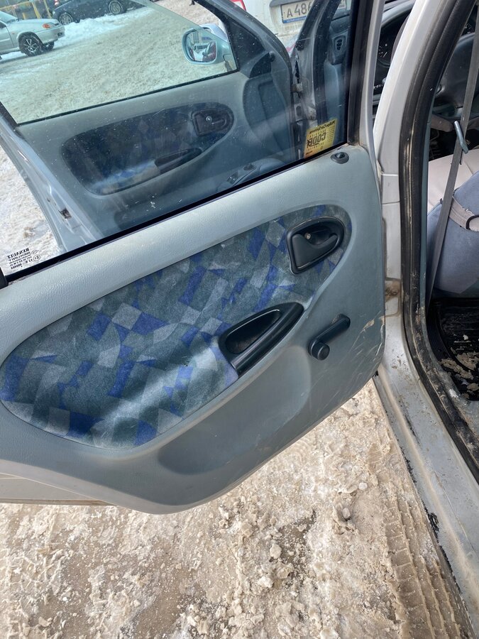 Купить б/у Renault Megane I 1.6 MT (75 л.с.) бензин механика в Йошкар ...