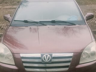 2009 Vortex Estina I, красный, 130000 рублей, вид 1