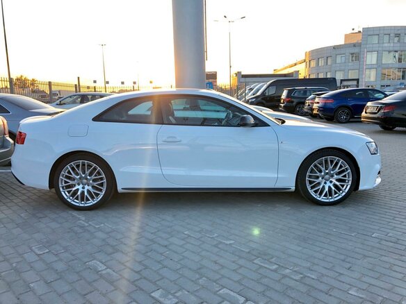 2016 Audi A5 I (8T) Рестайлинг, белый - вид 4