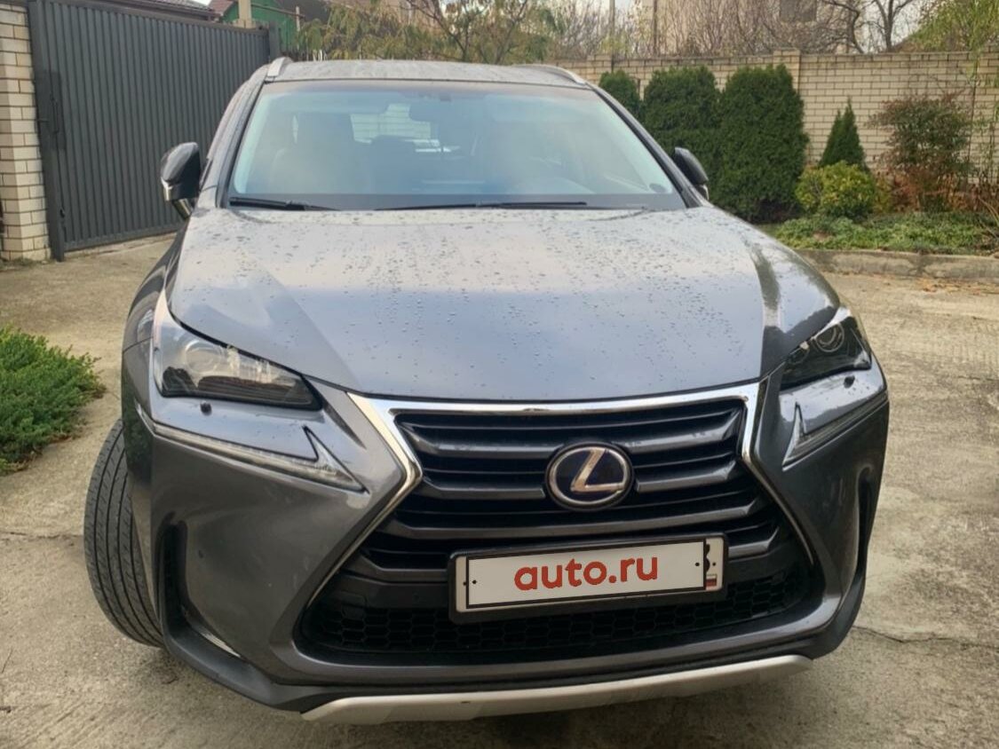 Купить б/у Lexus NX I 300h 2.5hyb CVT (155 л.с.) 4WD гибрид вариатор в ...