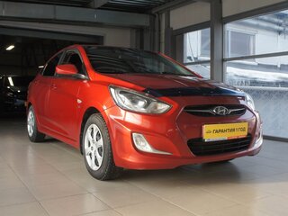 2011 Hyundai Solaris I, красный, 839000 рублей, вид 1