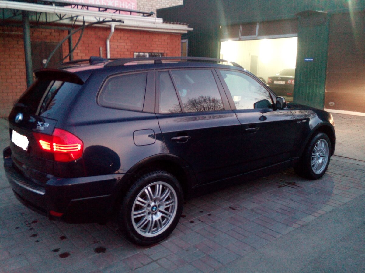 Купить б/у BMW X3 I (E83) Рестайлинг 25i 2.5 AT (218 л.с