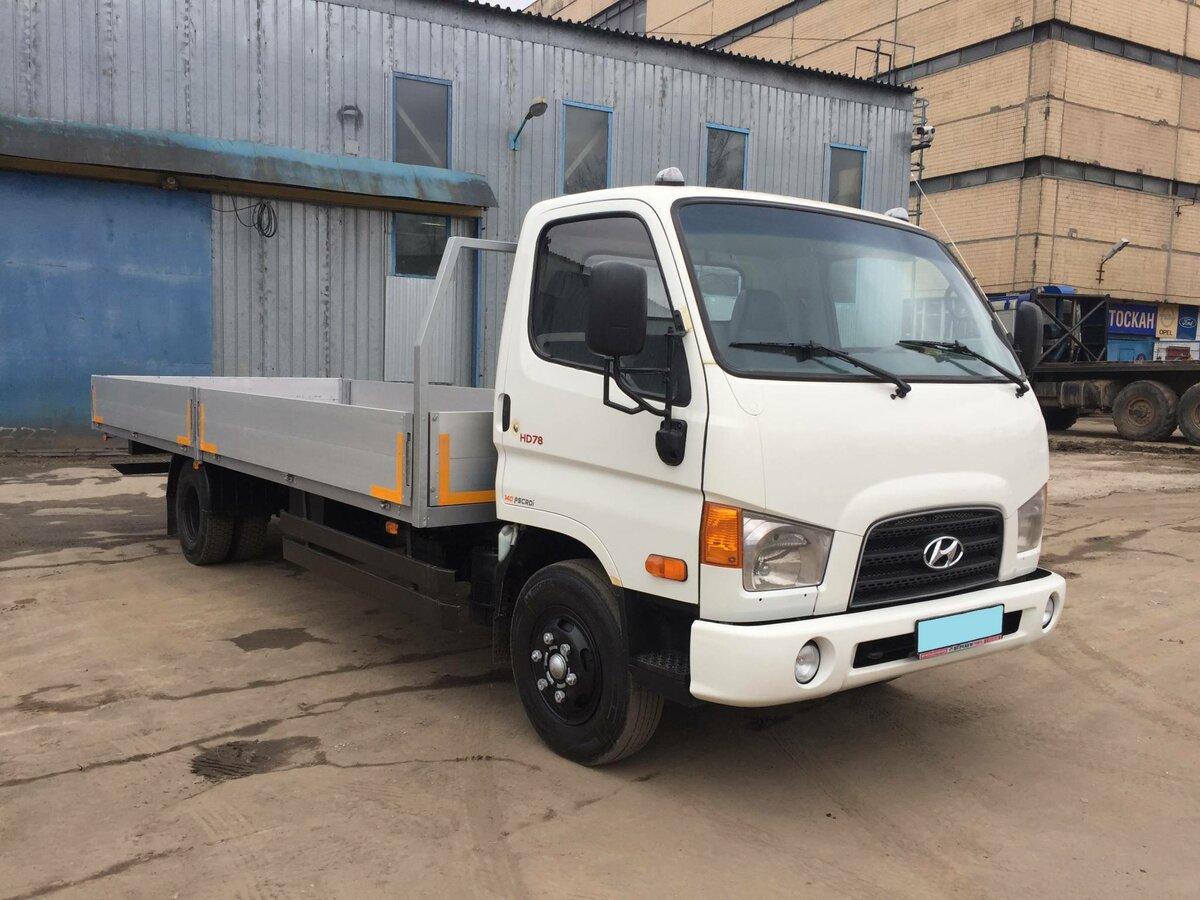 Hyundai HD Cargo Truck 2010