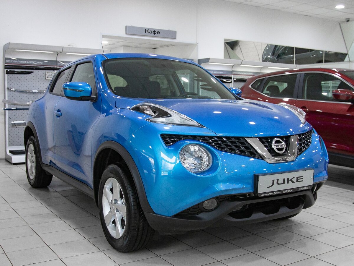 Nissan Juke Аквамарин