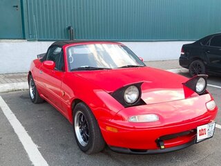 1992 Mazda MX-5 I (NA), красный, 1750000 рублей, вид 1