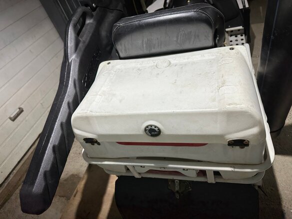 2009 BRP Lynx Yeti Pro Army, белый, 1100000 рублей - вид 3