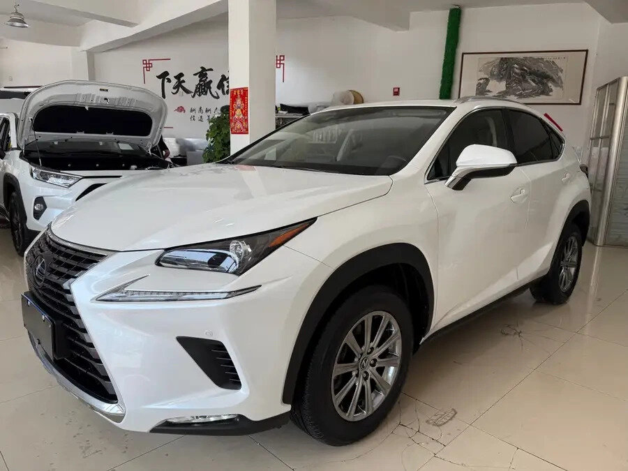 Lexus NX 200 I Рестайлинг