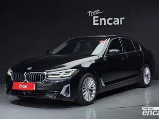 2022 BMW 5 серии 523d VII (G30/G31) Рестайлинг, чёрный, 3090000 рублей, вид 1