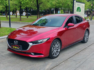 2022 Mazda 3 IV (BP), серый, 1853000 рублей, вид 1