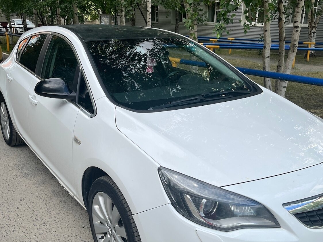 Купить б/у Opel Astra J 1.4 MT (140 л.с.) бензин механика в Сургуте ...