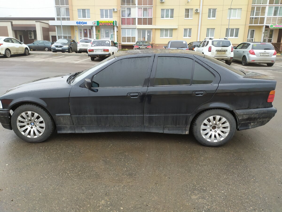 Купить б/у BMW 3 серии III (E36) 316i 1.6 MT (102 л.с