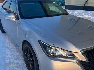 2016 Toyota Crown XIV (S210) Рестайлинг, серебристый, 2450000 рублей, вид 1