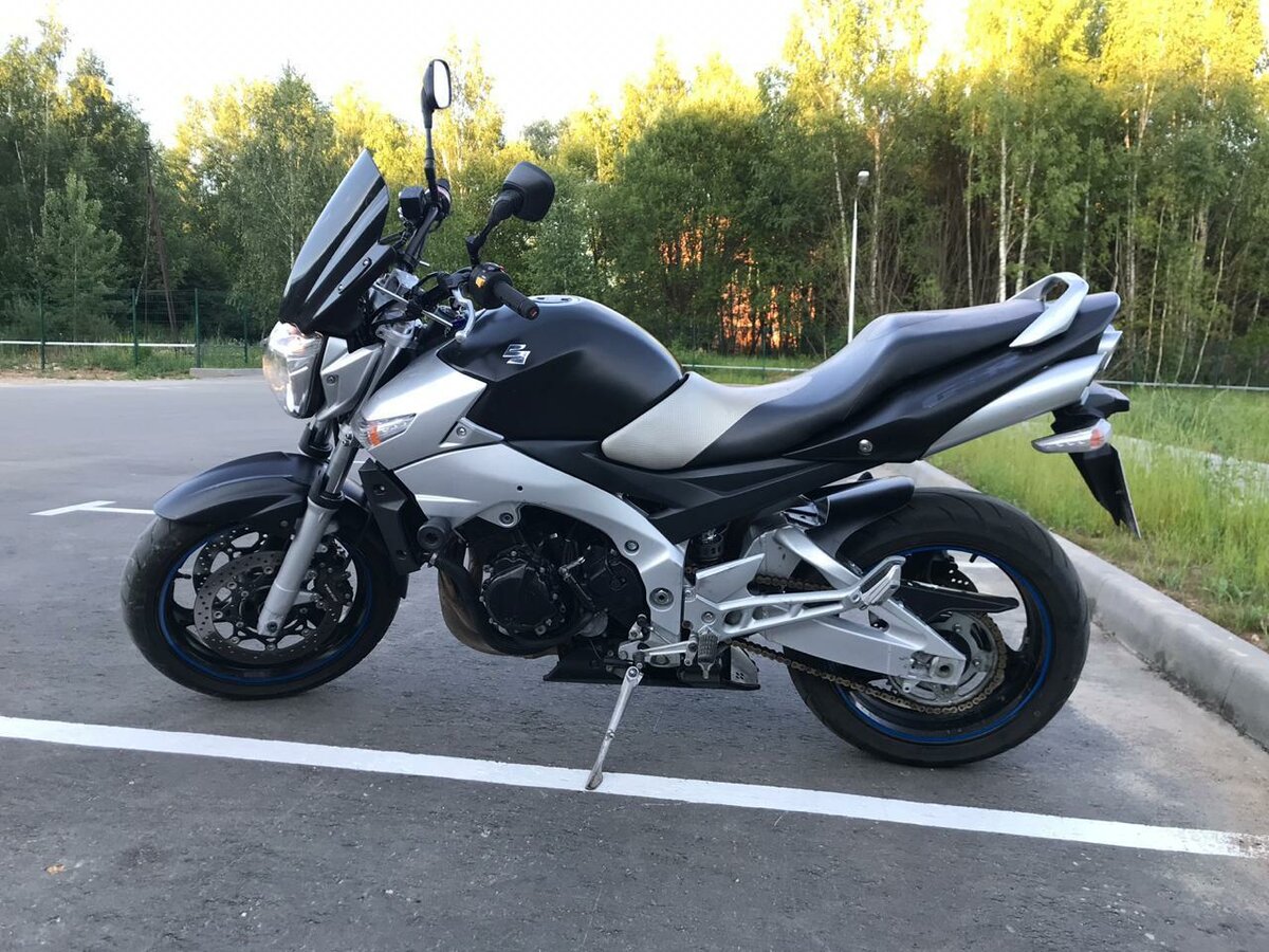 Suzuki GSR 400 ABS
