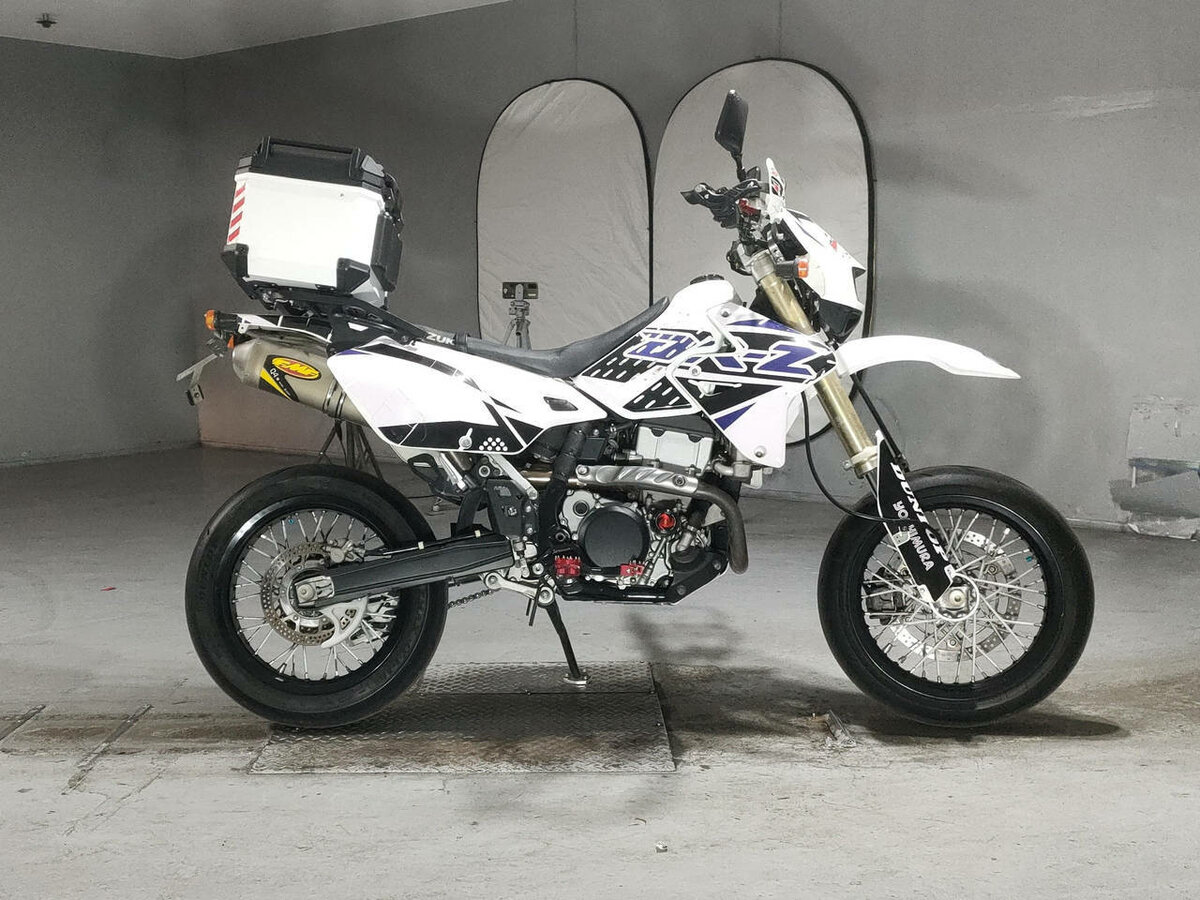 Suzuki DR-Z 400 SM