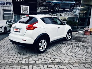 2014 Nissan Juke I, белый, 950000 рублей, вид 4