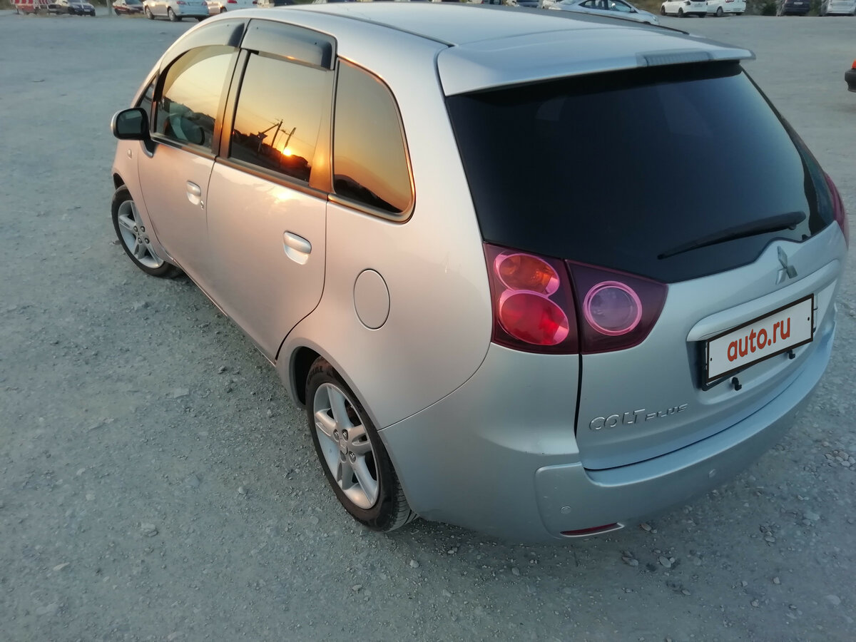 Купить б/у Mitsubishi Colt VI (Z20/Z30) Plus 1.5 CVT (102