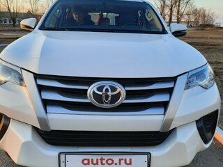 2018 Toyota Fortuner II, белый, 3499000 рублей, вид 1