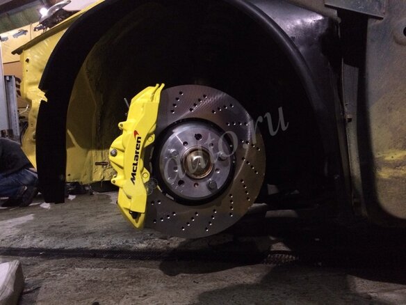 1994 BMW M5 6-speed II (E34), жёлтый - вид 7