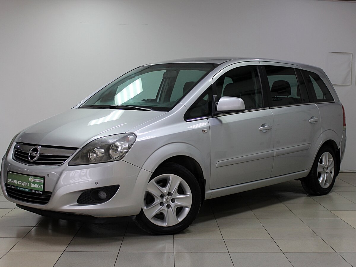 Opel Zafira b Рестайлинг