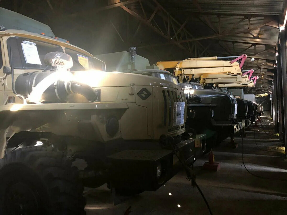 Купить б/у Урал 4320 дизель механика в Миассе: синий сортиментовоз 2023 ...